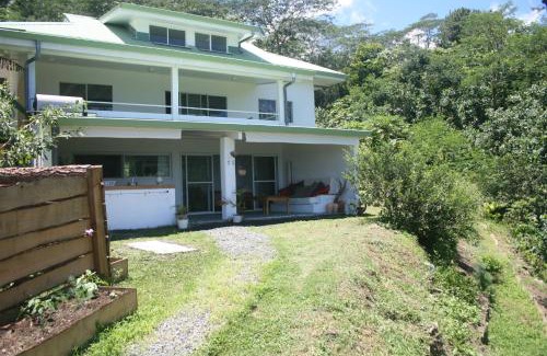 Teahupoo Apartment | océan studio