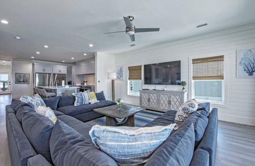 Gulf Shores House | Ocean Awaits 1 your Gulf Shores Retreat Private pool Huge Beach by Prickett Properties