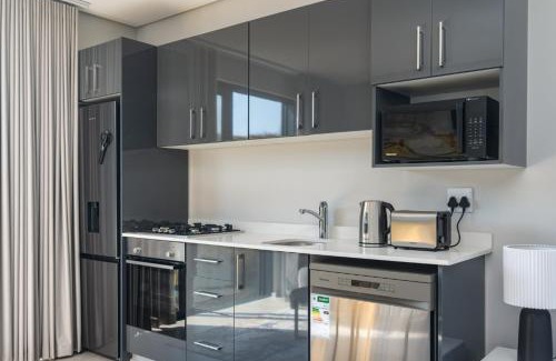 Port Zimbali Apartment | Ocean Club H19, Zimbali Lakes by Euphoric Leisure