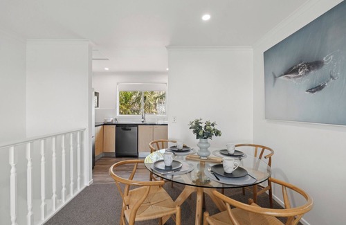 Sapphire Beach Apartment | Ocean Edge at Sapphire Beach Coastal Charm & Ocean Views in Aqua Luna Resort