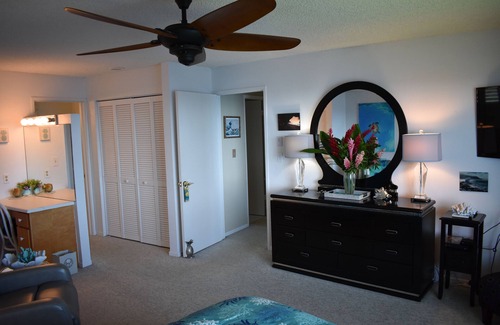 Princeville Condo | Ocean Front, Edge Of Cliff - Feel & See Every Crashing Wave From All Room