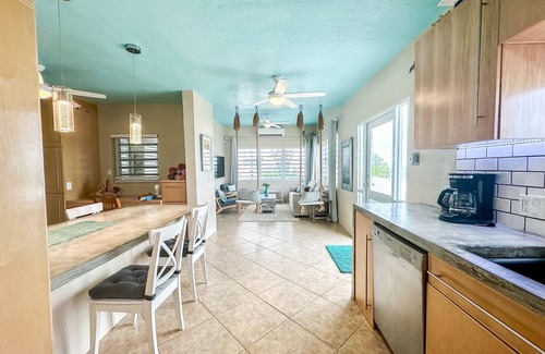 Bravos de Boston House | Ocean front home w/pool for 4 – CASA OCEANA in VQS