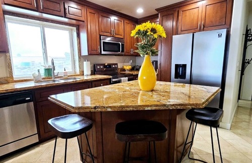 Rosarito Condo | Ocean front -3-bedroom condo in welcoming Playas de Rosarito with WiFi