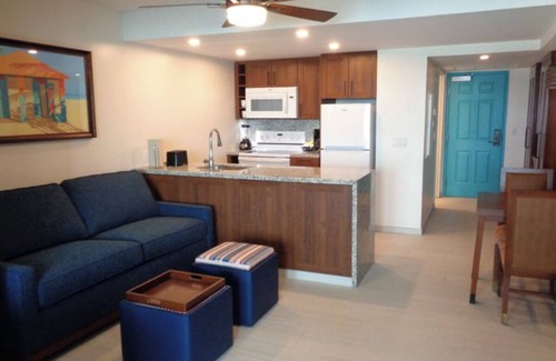 Pelican Key Apartment | Ocean Front Studio Week 3 & 4 Annually