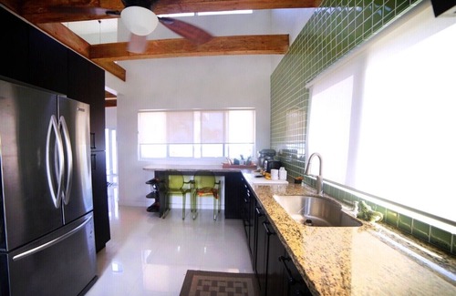 Boscobel Villa | ocean front villa, 7bed with chef/housekeeping service.