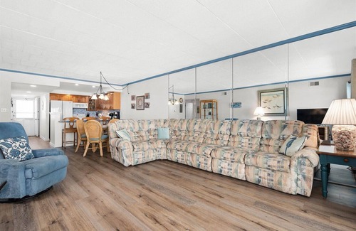 Ocean City Condo | Ocean Hideaway 108 - 2 bedroom oceanfront on boardwalk.
