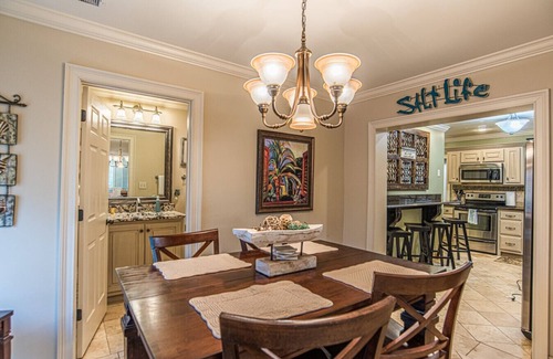 Laguna Beach House | Ocean Mist|Laguna Beach|1block2beach|Sleeps6|DogOK