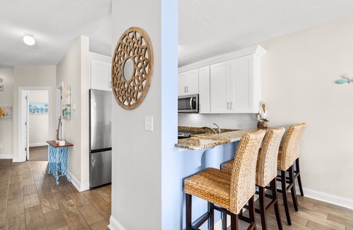 Surfside Beach Condo | Ocean Quarters, Unit B - 4 Bedrooms Second Row