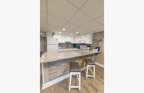 Panama City Beach Condo | Ocean Seven Sugar Beach E7-Free Beach Chairs-Ground Floor-1Bd/1Ba/Sleeps 4-Walk to Beach