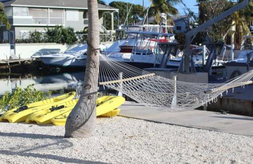 Key Largo House | Ocean Shores Villa 2 in Key Largo with pool and boat slip