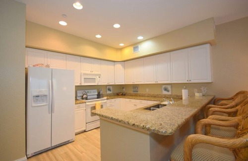 Independence Square Condo | Ocean Side Beach Front Unit 403 2/2 Bed/Bath