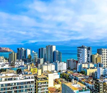 Miraflores Apartment | Ocean view 1 BR Miraflores with parking