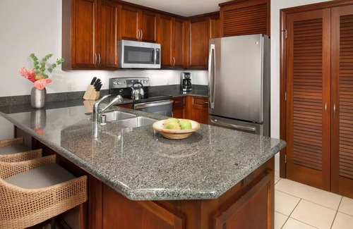 Lahaina Resort | OCEAN VIEW 2 Bedroom Villa, Maui Marriott Ocean Club - Lahaina Tower