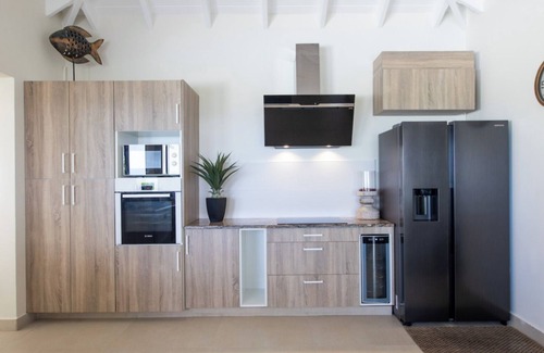 Plum Bay Villa | OCEAN VIEW MODERN AND DESIGN VILLA