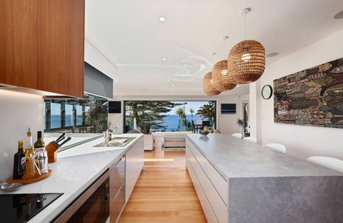 Newport House | Ocean Vistas - Spectacular Beach & Coastal Views