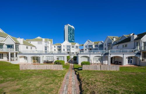 Pollok Beach Apartment | Ocean Whisper At 42
