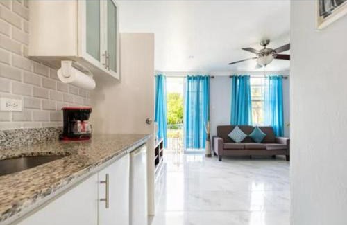 St.Bran's Burg Apartment | Oceana Vista