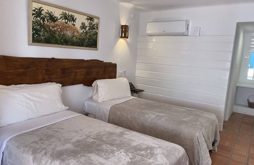 Inch Marlowe Hotel | OceanBlue