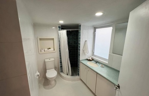 Inch Marlowe Hotel | OceanBlue