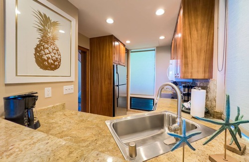 Napili Condo | Oceanfront 1BR/2BA Villa at Kapalua Bay | Gated Luxury 30G1 Condo