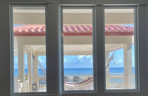 Rio Grande House | Oceanfront 3 Bdrm House on Surf Beach near Rincon with Private Beach Access