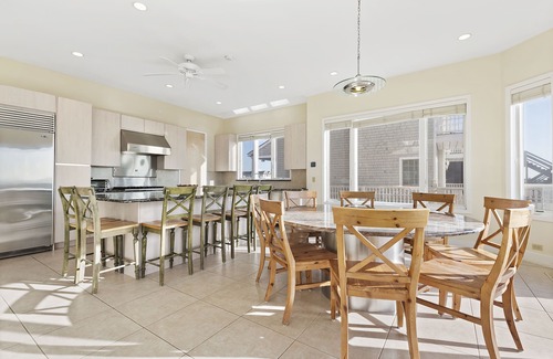 West Hampton Dunes House | OCEANFRONT BEACH HOUSE W/POOL & HOT TUB FACING THE OCEAN, FALL/WINTER DEALS!