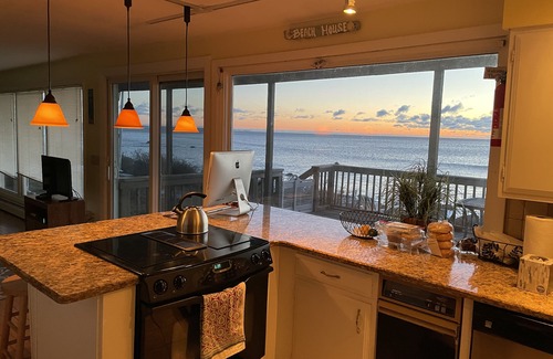 Narragansett House | Oceanfront Beach House in Narragansett, RI