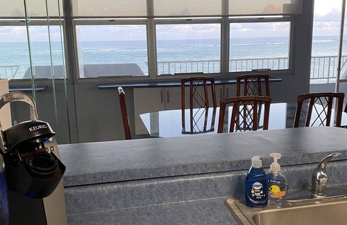 Isla Verde Condo | Oceanfront Beachfront Penthouse, Isla Verde