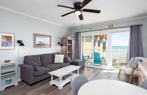 Sneads Ferry Apartment | Oceanfront Bliss at Wave Raider -Perfect Getaway
