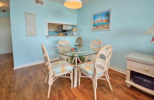 Caswell Beach Condo | Oceanfront Condo 2 BR/1BA-Close to POOL and BEACH!-Sleeps 4