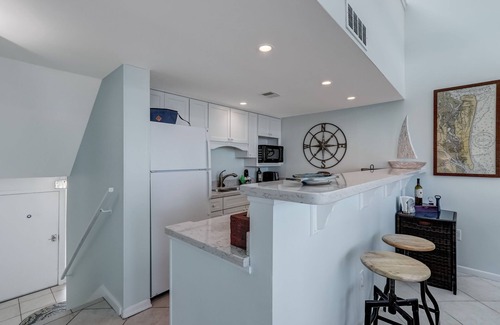 Fernandina Beach Condo | Oceanfront Condo, Beachwalker 1156 2br/2ba w/loft