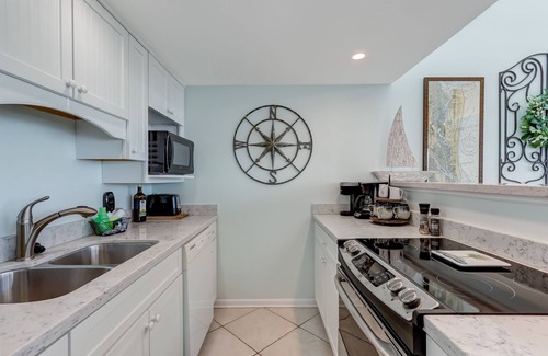 Fernandina Beach Condo | Oceanfront Condo, Beachwalker 1156 2br/2ba w/loft