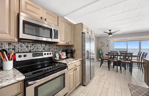 Midtown Ocean City Condo | Oceanfront Condo with a Huge Balcony and Pool