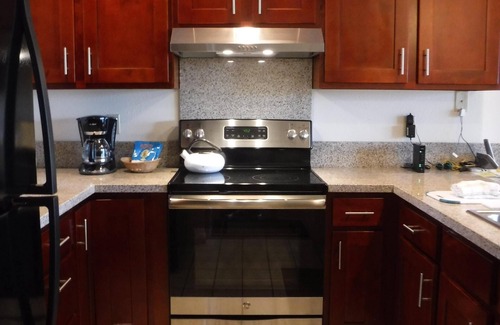 Wailua Condo | Oceanfront Lae Nani Beach Resort Luxury Ground Floor on Wailua Bay