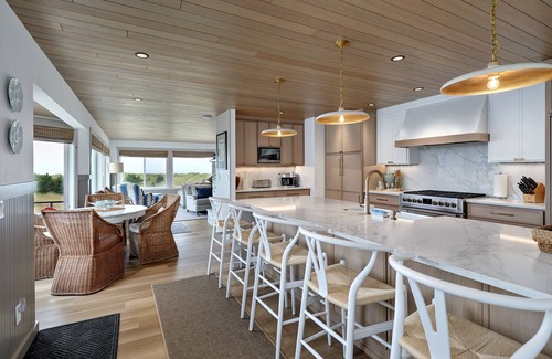 Seaside House | Oceanfront-Nicest on the Beach! Full late 2025 Renovation!