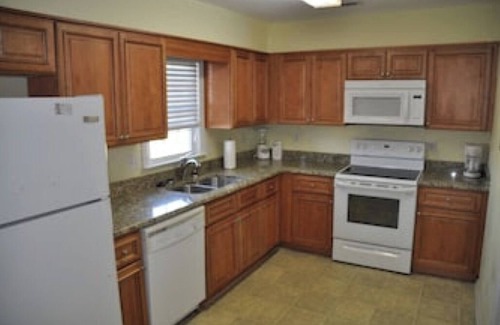 Cherry Grove Beach House | Oceanfront Pet Friendly House-Cherry Grove, North Myrtle Beach