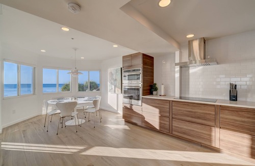 Redington Shores House | Oceanfront Paradise
