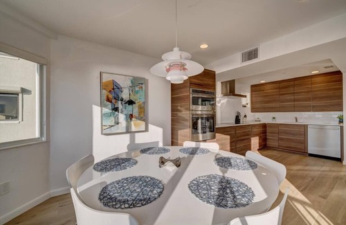 Redington Shores House | Oceanfront Paradise
