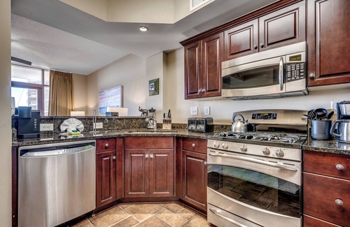 Windy Hill Condo | Oceanfront 1 Bedroom Unit at North Beach Plantation - By Luxury Beach Rentals