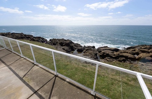 Depoe Bay Condo | Oceanfront, Whale Watching, Pool - Whalers View