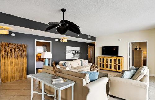 Holiday Isle Apartment | Oceania Condominium 705 Condo