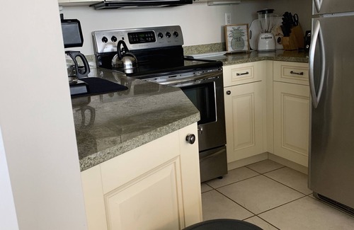 Holiday Isle Condo | OCEANIA UNIT 707 - Luxury beachfront condo - 3 BR - sleeps 10