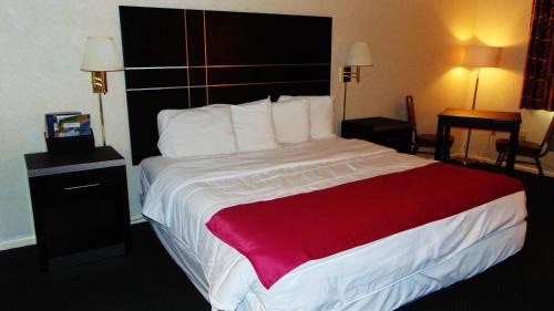 Marmora Hotel | Oceanside Lodge