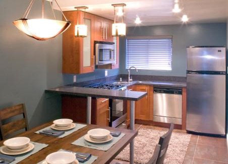Townsite Hotel | Oceanside Marina Suites - A Waterfront Hotel