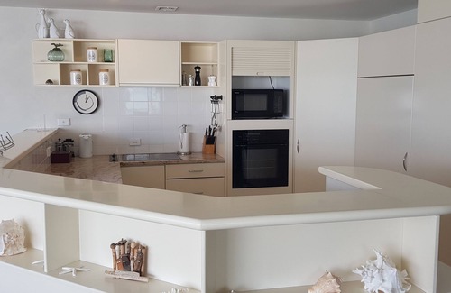 Mount Maunganui Apartment | Oceanside Resort & Twin Towers