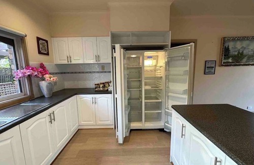 Frankston South House | Oceanview 4B2B Two-story House with Big Balcony!