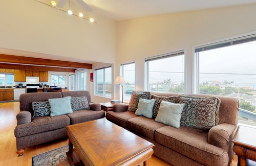 South Beach House | Oceanview Home with Beautiful Deck & Private Playground - Blocks to the Beach
