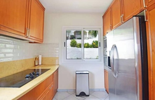 Pelican Key Villa | Oceanview Paradise - Villa Del Sol w/Generator