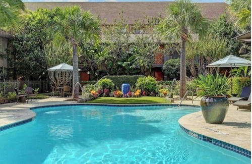 The Galleria Apartment | October Perks Relax & Unwind Saltwater Pool in the Galleria