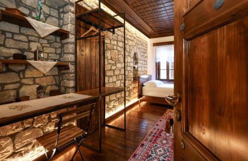 Berat Hotel | Oda e Gurit - Boutique Hotel